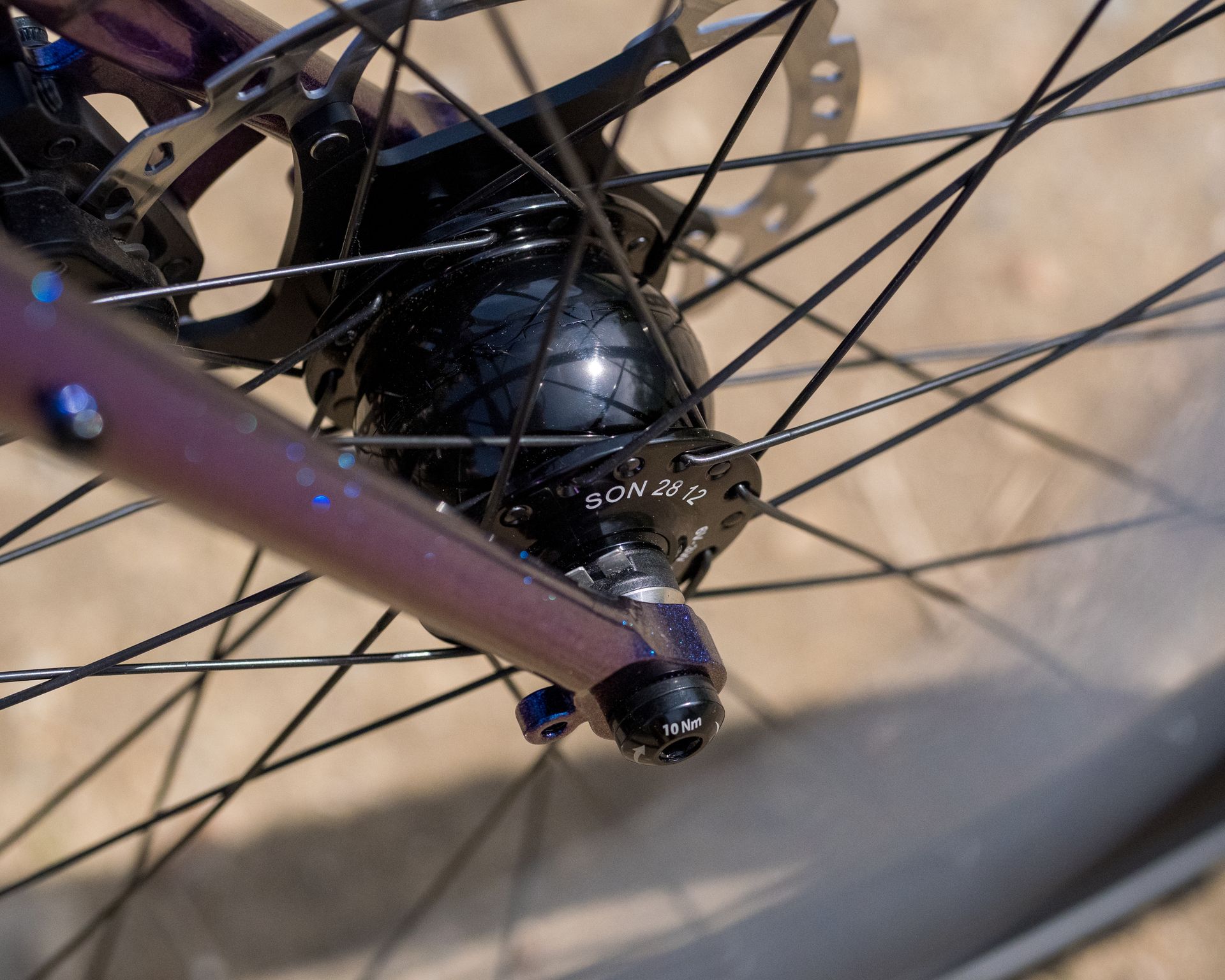 Axe traversant sur fourche en acier pour vélo gravel omnium cxc
