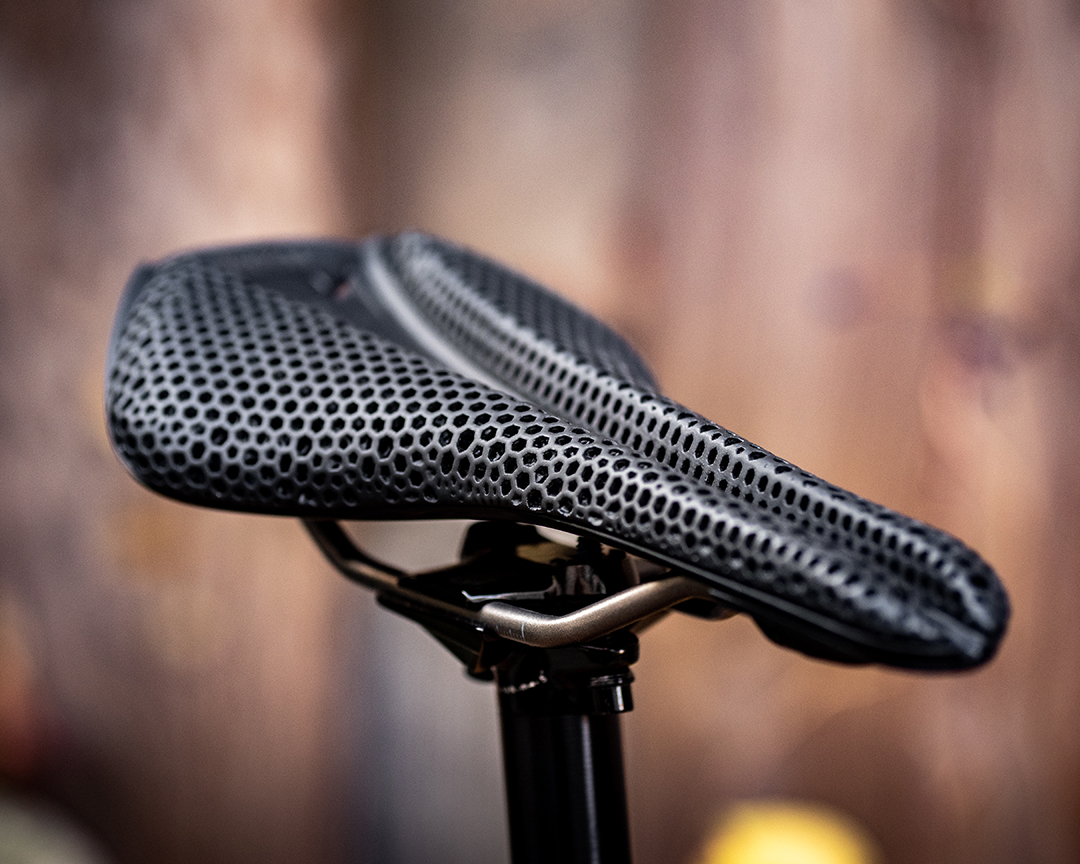 Selle route, voyage, randonnée, gravel