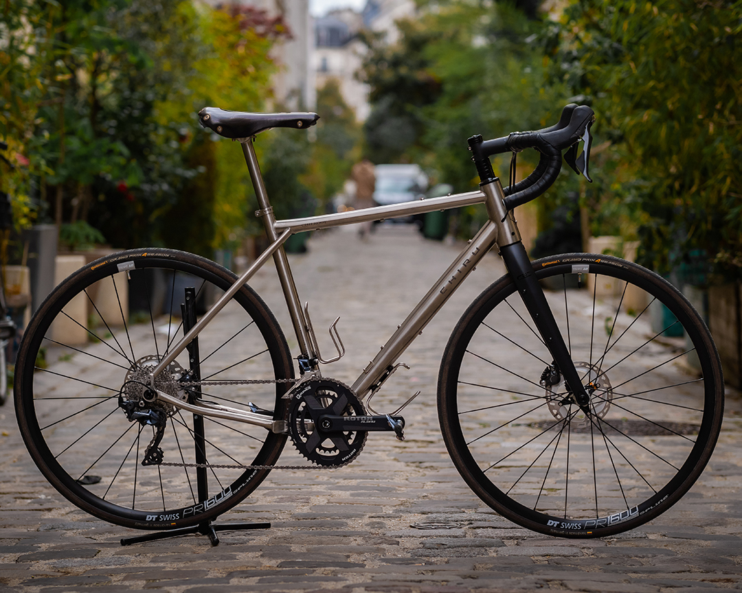 Cycles Treize, l'atelier de vélo parisien spécialisé dans le montage de vélo titane