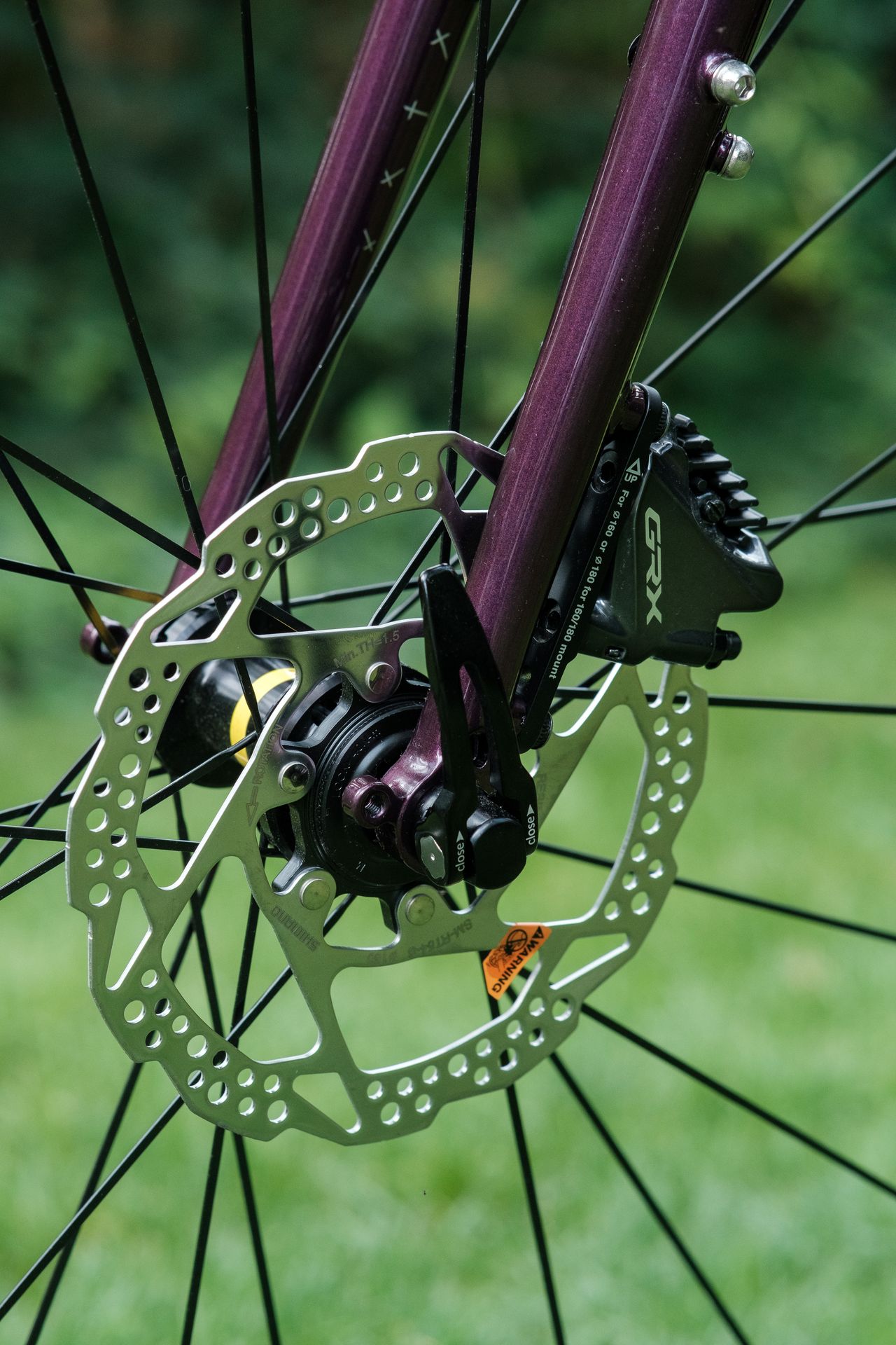 Magasin et atelier de vélo à paris 13 gere les purges, changement de plaquette et de disque de frein